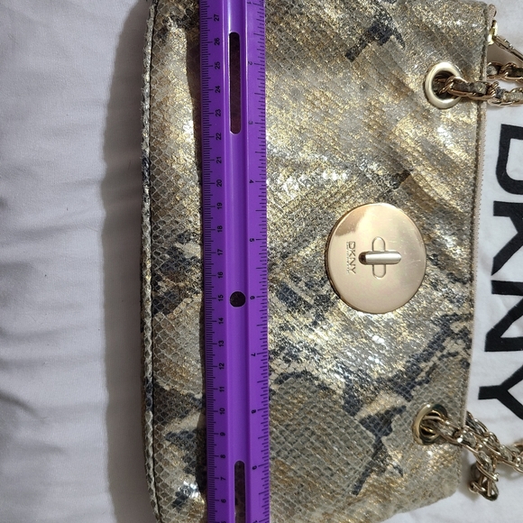 DKNY metallic snake print small handbag - Picture 2 of 4